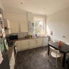 Photo 7: Kitchen