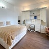Photo 2: Ensuite