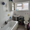 Photo 4: bathroom