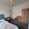 Photo 2: Room 1