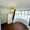 Photo 2: Ensuite room