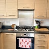 Photo 7: Kitchen