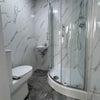 Photo 5: En-suites 