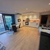 Photo 2: Livingroom
