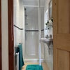 Photo 9: Room 1 Ensuite 