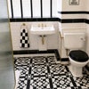 Photo 2: Bathroom 