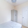 Photo 6: Room 2