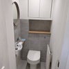 Photo 4: Cloakroom