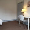 Photo 5: Spacious room