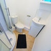 Photo 4: En-Suite