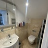 Photo 3: Room 1 ensuite