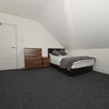 Photo 10: Room 10