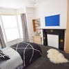 Photo 6: Room 1
