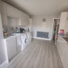 Photo 6: Kitchen