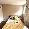 Photo 6: Room 3: Fully furnished and all bills included