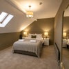 Photo 7: Room 5