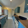 Photo 2: Kitchen