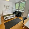 Photo 9: Room 1 En-Suite