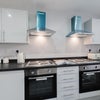 Photo 2: Kitchen 