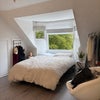 Photo 2: Non ensuite room
