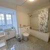 Photo 4: main bathroom
