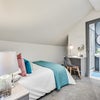 Photo 9: Room 6 with Ensuite