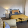 Photo 4: Room 7 