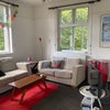 Photo 6: Living room 