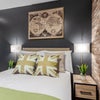 Photo 2: Room 4
