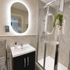 Photo 4: En-Suite