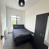 Photo 13: Room 2