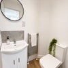 Photo 4: En-Suite