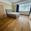Photo 4: Bedroom