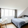 Photo 3: Room 2