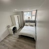 Photo 2: Ensuite double room