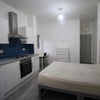 Photo 4: Bedroom