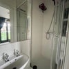 Photo 5: En-suite