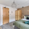 Photo 9: Room 3
