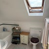 Photo 4: En-suite bathroom