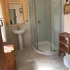 Photo 2: Bathroom 