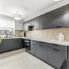 Photo 5: 🍳 Fully Equipped Modern Kitchen