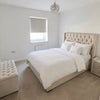 Photo 7: Bedroom