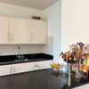 Photo 5: Kitchen countertops