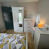 Photo 4: Room 2