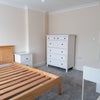 Photo 2: Room 1