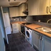 Photo 4: Kitchen