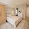 Photo 3: Room 2: £1200 per month (+£100 bills)