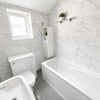 Photo 9: Shared bathroom 2