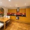 Photo 4: Kitchen 