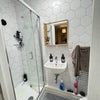 Photo 2: Personal en suite bathroom 